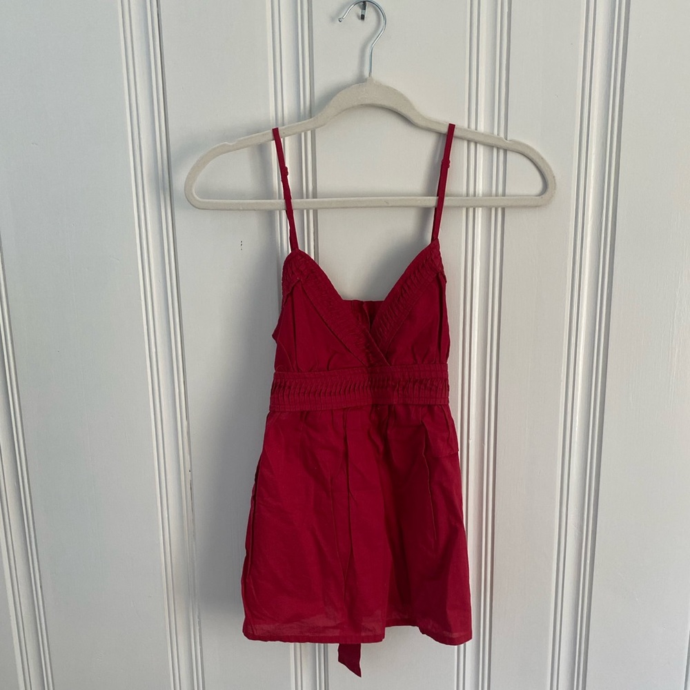 Forever 21 Red Tank Top Size Small. Ties at back. Cute button detail on back.
